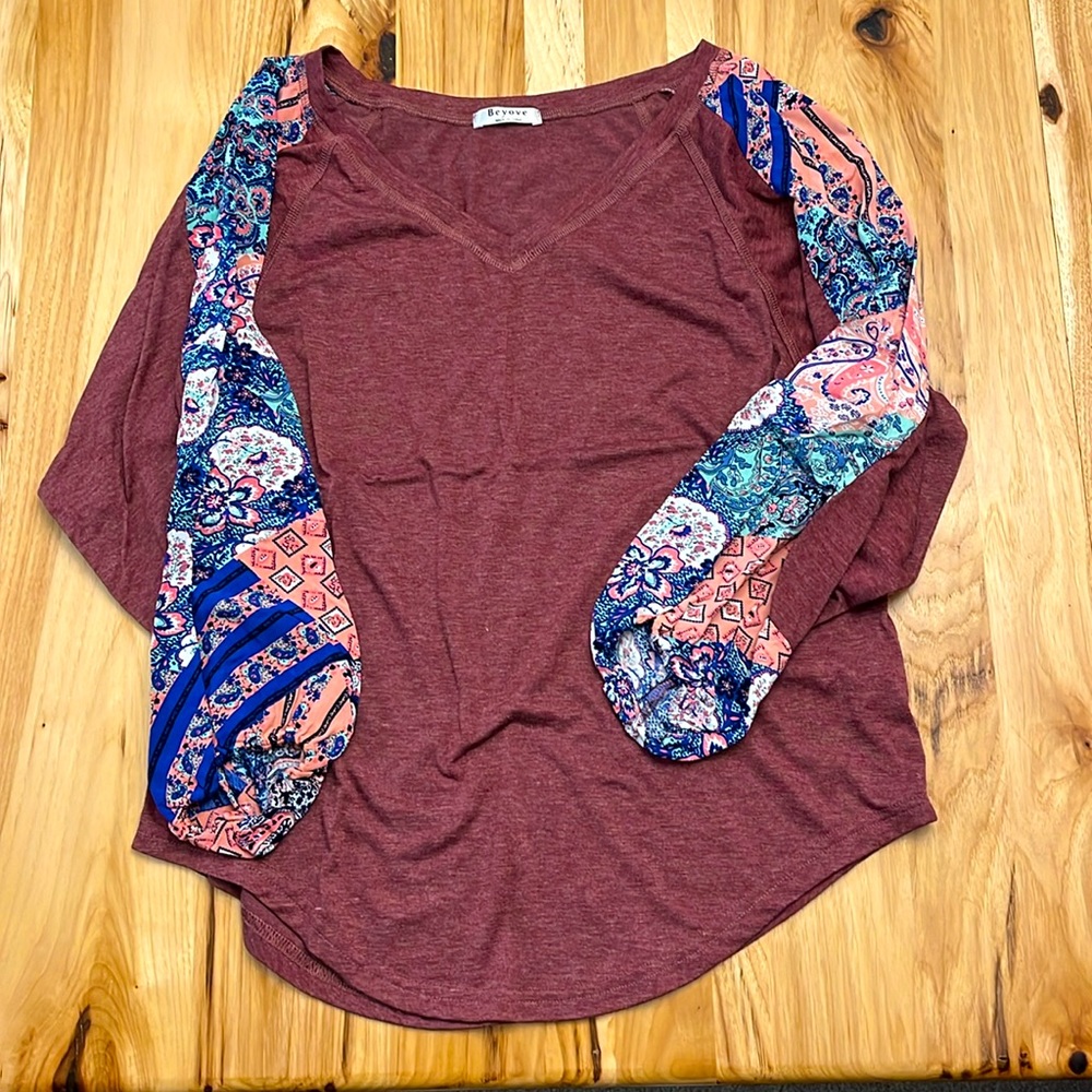flouncy sleeve shirt
